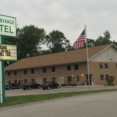 Oakridge Motel Newaygo Bagian luar foto